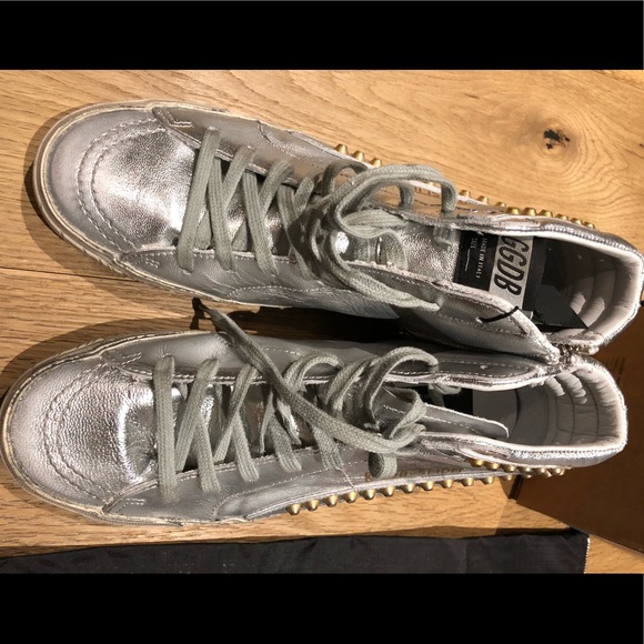 BRAND NEW Golden Goose Silver Slide Sneaker - Sz38 - Picture 2 of 8